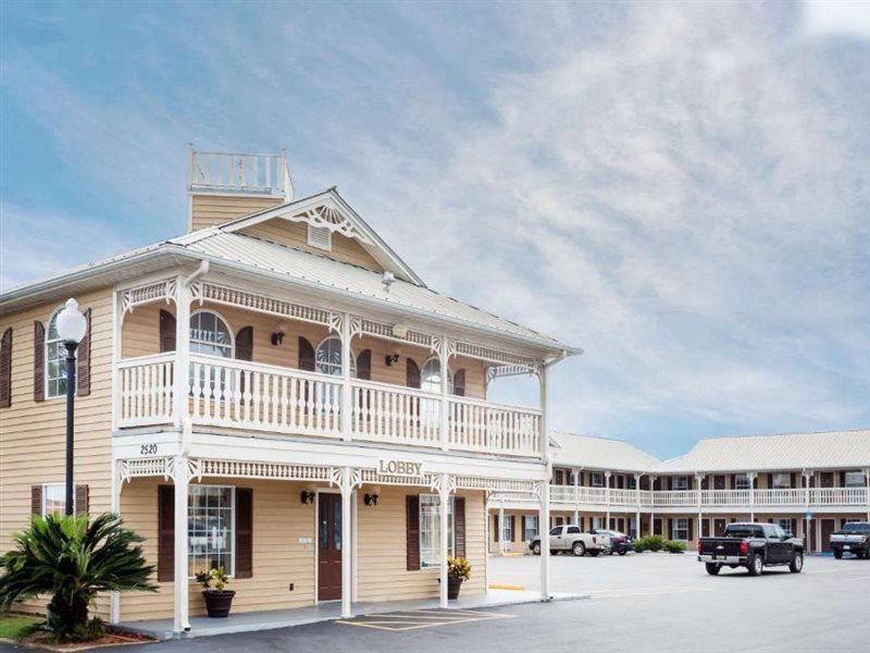 ซูเปอร์ 8 บาย วินด์แฮม โฟลีย์ Motel ภายนอก รูปภาพ