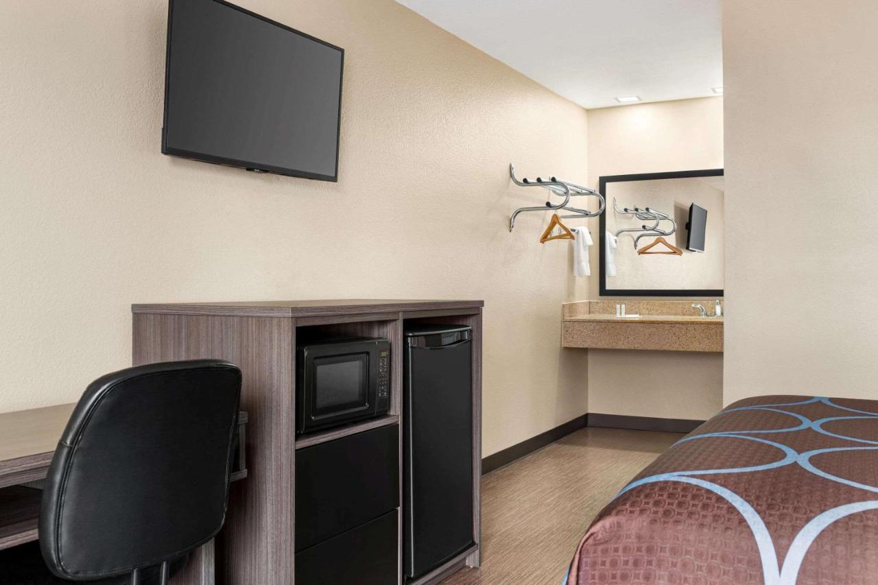 ซูเปอร์ 8 บาย วินด์แฮม โฟลีย์ Motel ภายนอก รูปภาพ